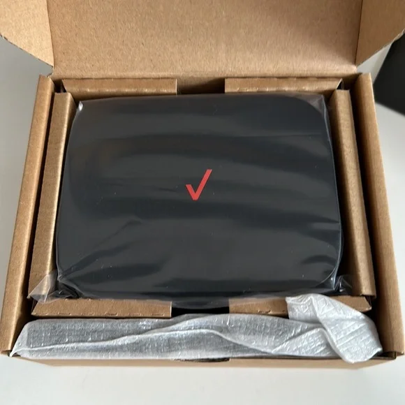 Brand New In Box Verizon Stream TV - Picture 3 of 7